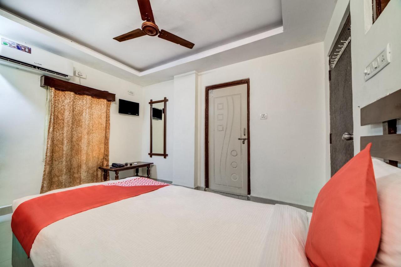 Oyo 33504 Hotel Ananda Inn Hyderabad Exteriör bild